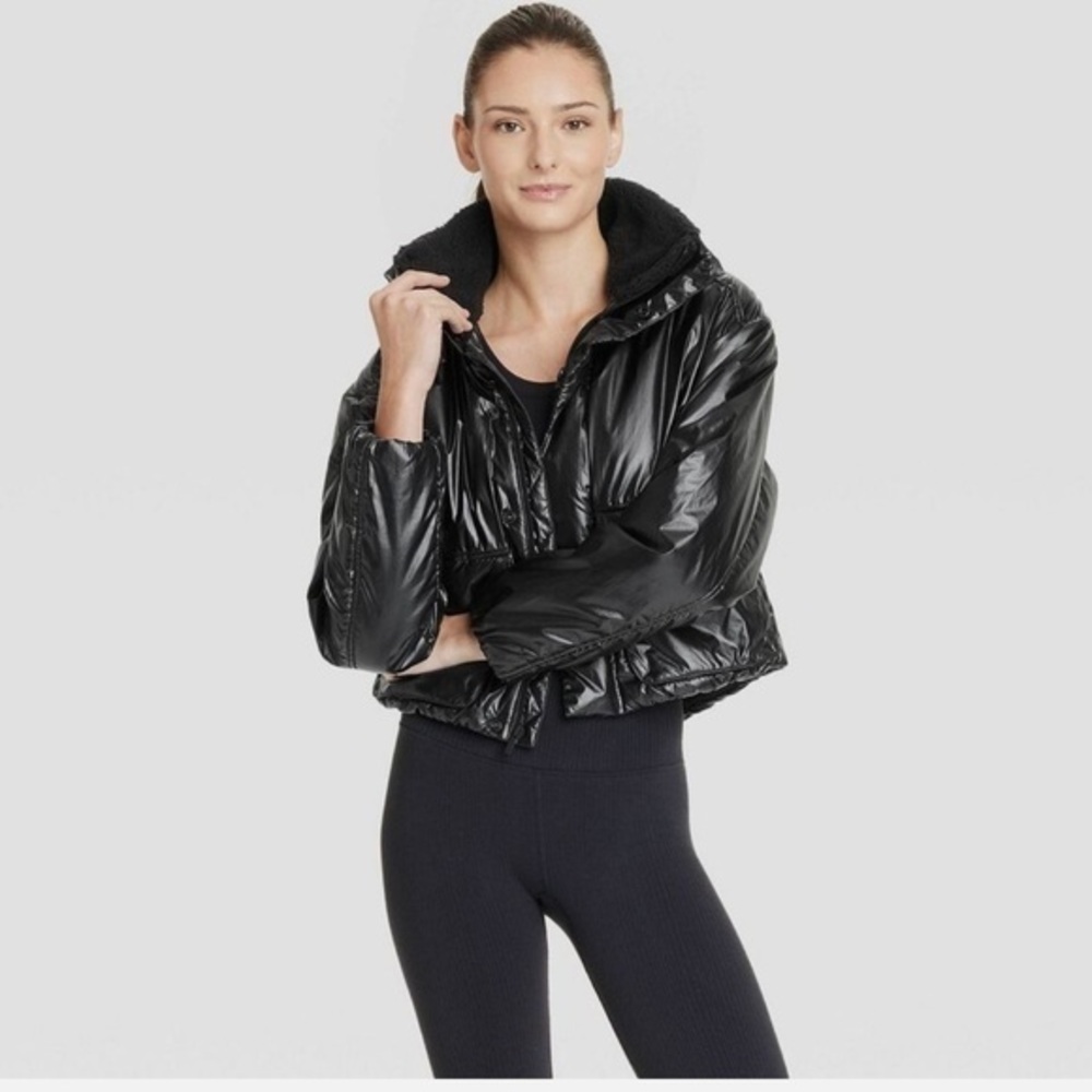 NWT All in Motion Black Shiny Puffer Jacket